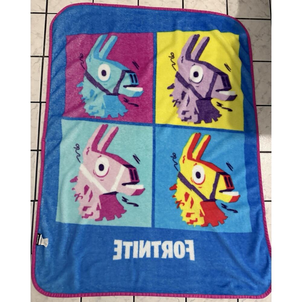 Llama Fortnite Fleece Blanket Throw Travel Blue Pink Yellow Soft 37”x 48” - Picture 3 of 6